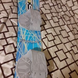 SNOWBOARD 104cm - SNOW DAZE - LIKE NEW.